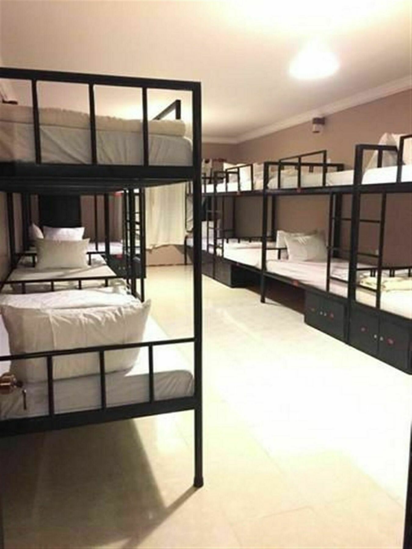 The Happy House Hostel Phnom Penh Bagian luar foto