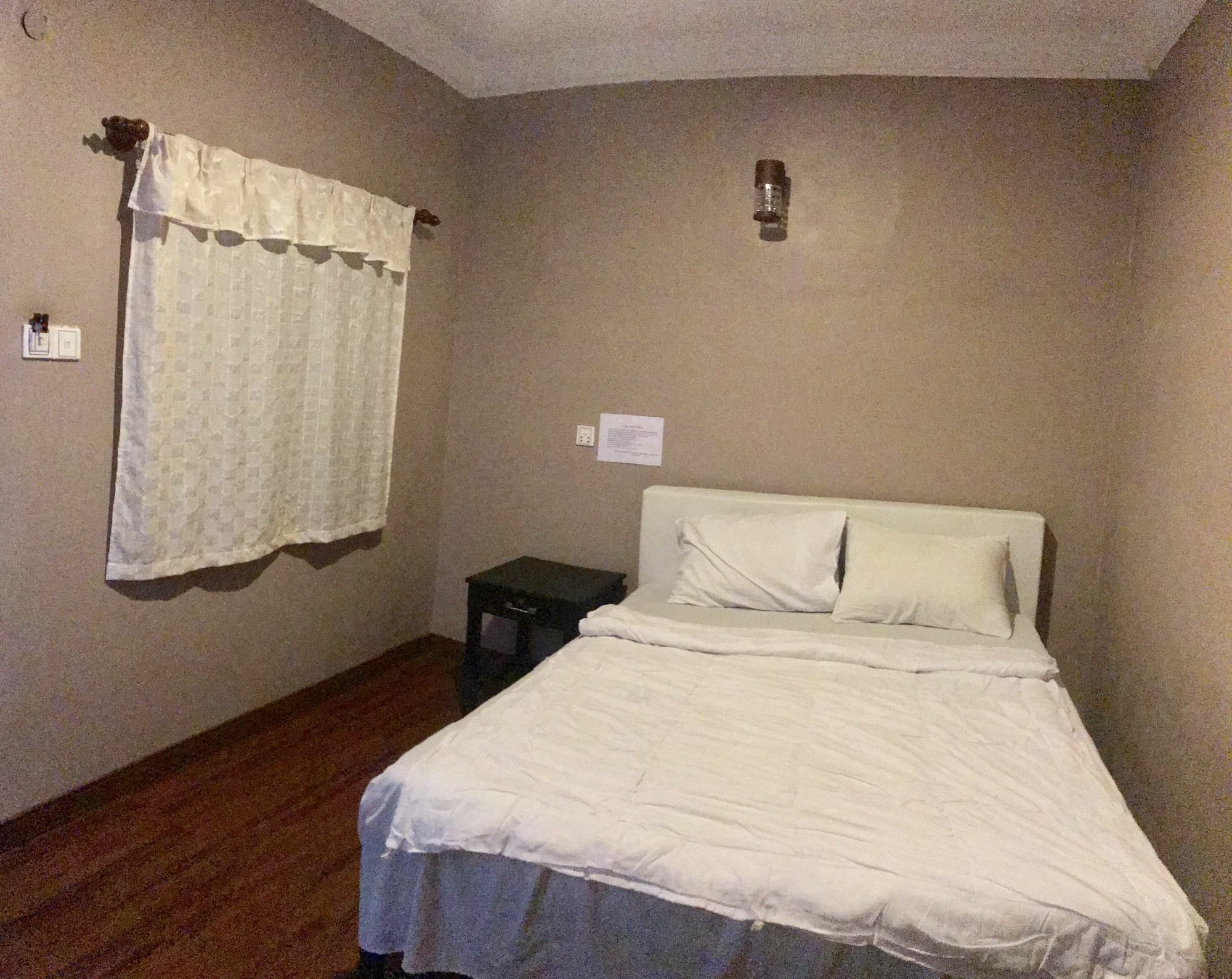 The Happy House Hostel Phnom Penh Bagian luar foto