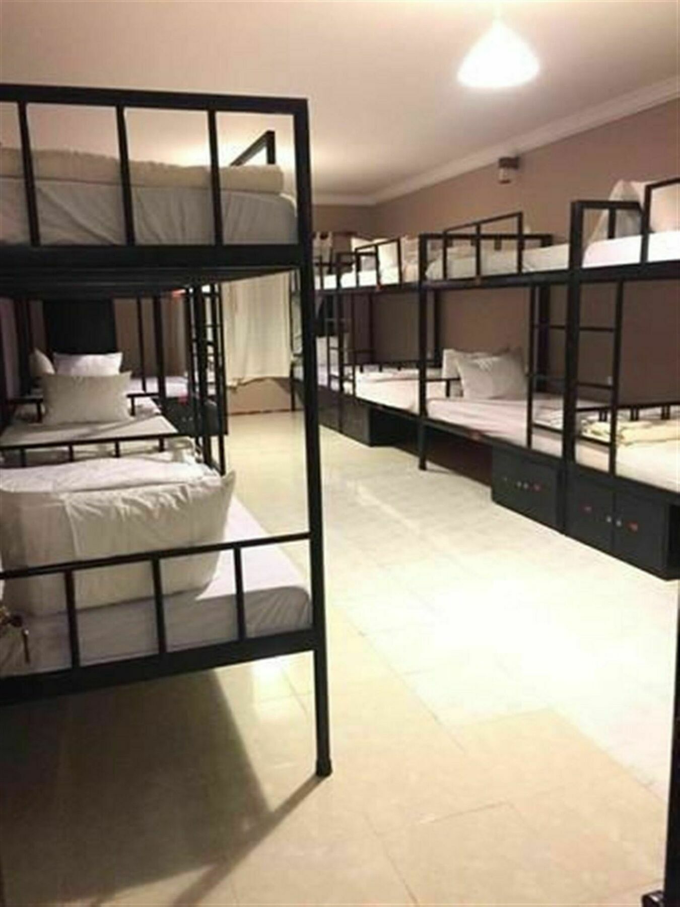 The Happy House Hostel Phnom Penh Bagian luar foto